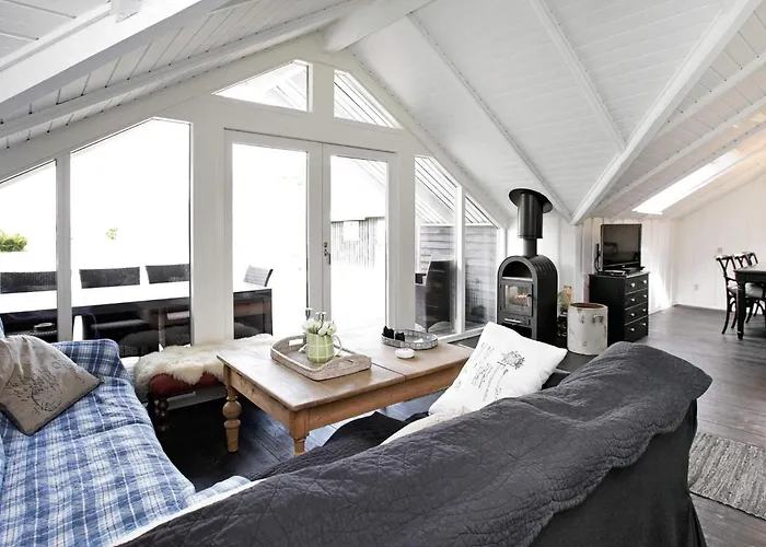 Semesterbostad 6 Person In Ansager-by Traum *